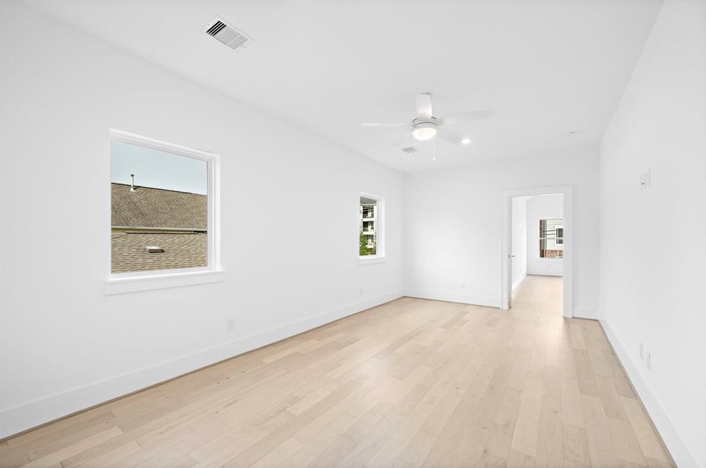 916 Nadine, Houston TX  77009-2443 exterior