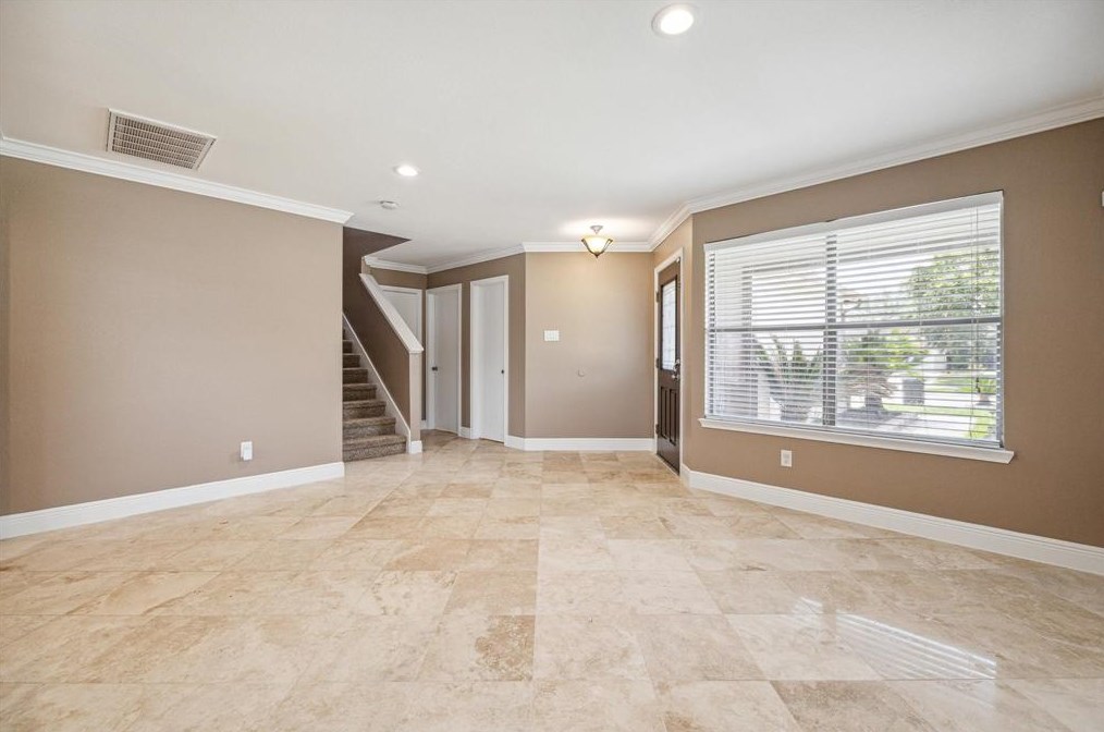 2950 Valiant Scene Ct, Houston TX  77038-2682 exterior