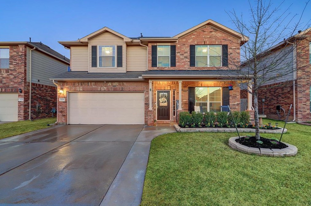 4326 Payton Manor Ln, Katy, TX 77449-1428