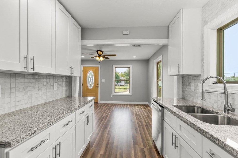 5210 Pickfair St, Houston, TX 77026