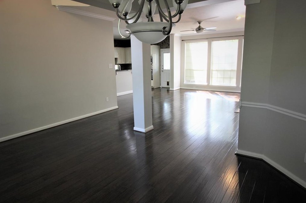 154 Elm Cres, Spring TX  77382-1047 exterior