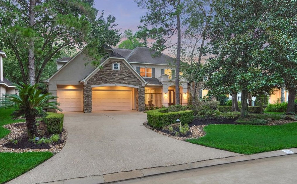 31 Stonecroft Pl, Spring, TX 77381-5226