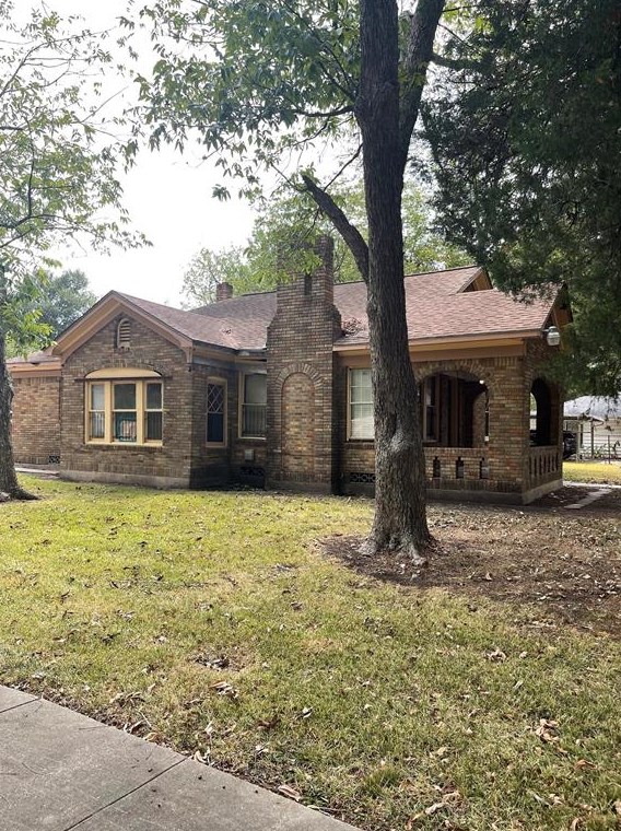 8556 Bayou Dr, Houston, TX 77017-3745