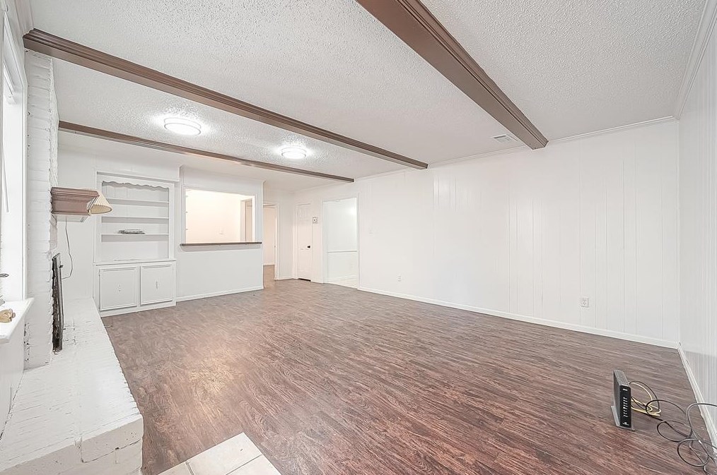 5106 Theall Rd, Houston TX  77066-2314 exterior