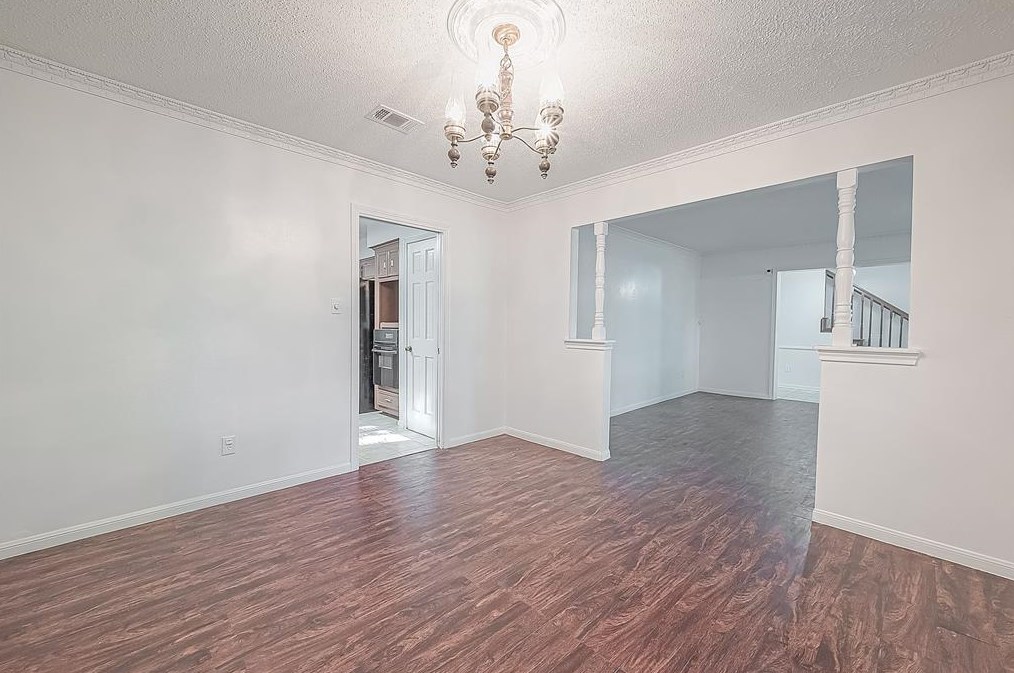 5106 Theall Rd, Houston TX  77066-2314 exterior