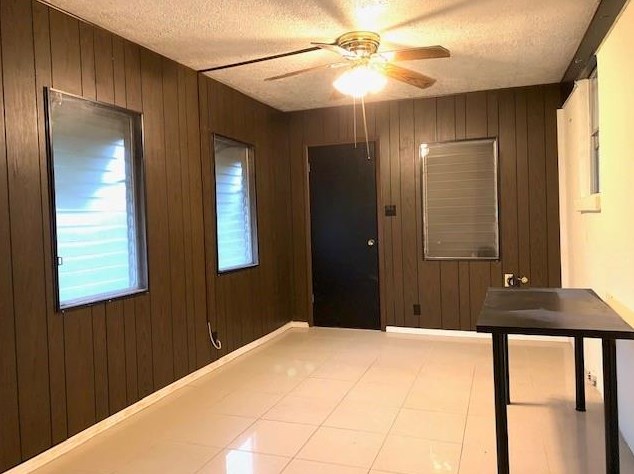 11619 Hazen St, Houston TX  77072-3435 exterior