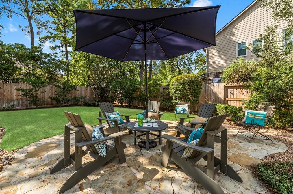 59 Dulcet Holw Cir, Spring TX 77382-1754 exterior