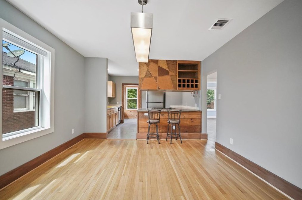 2301 Wentworth, Houston TX  77004-6087 exterior