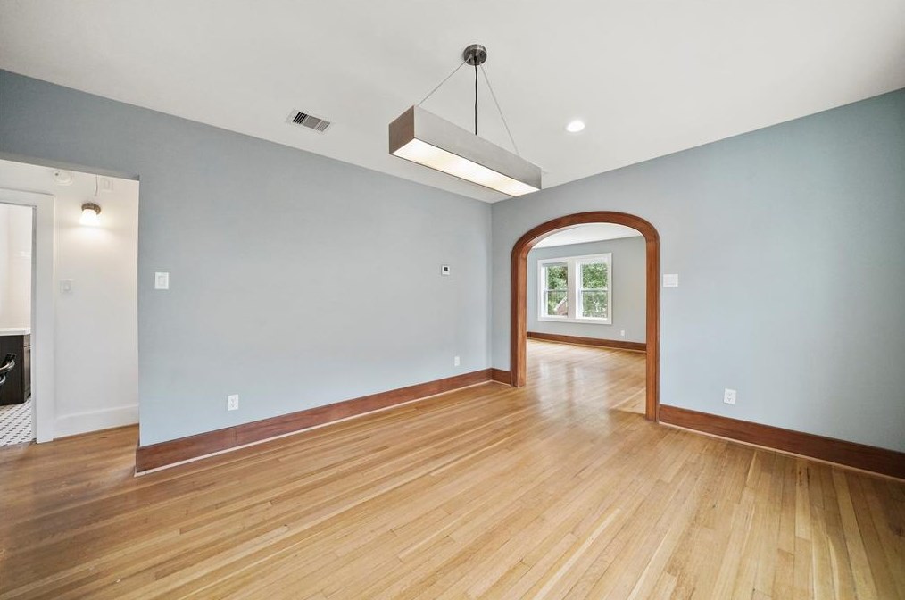2301 Wentworth, Houston TX  77004-6087 exterior