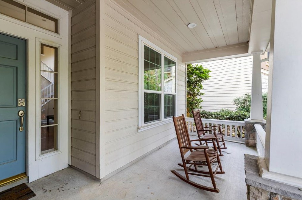 70 Lightwood Trce, Spring TX  77382-1373 exterior