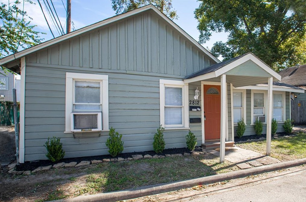 2812 Cortlandt St, Houston, TX 77008
