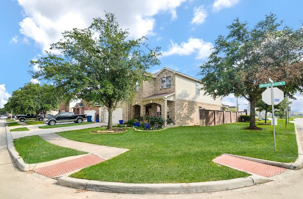 21530 Amesbury Meadow Ln, Spring, TX 77379-1958