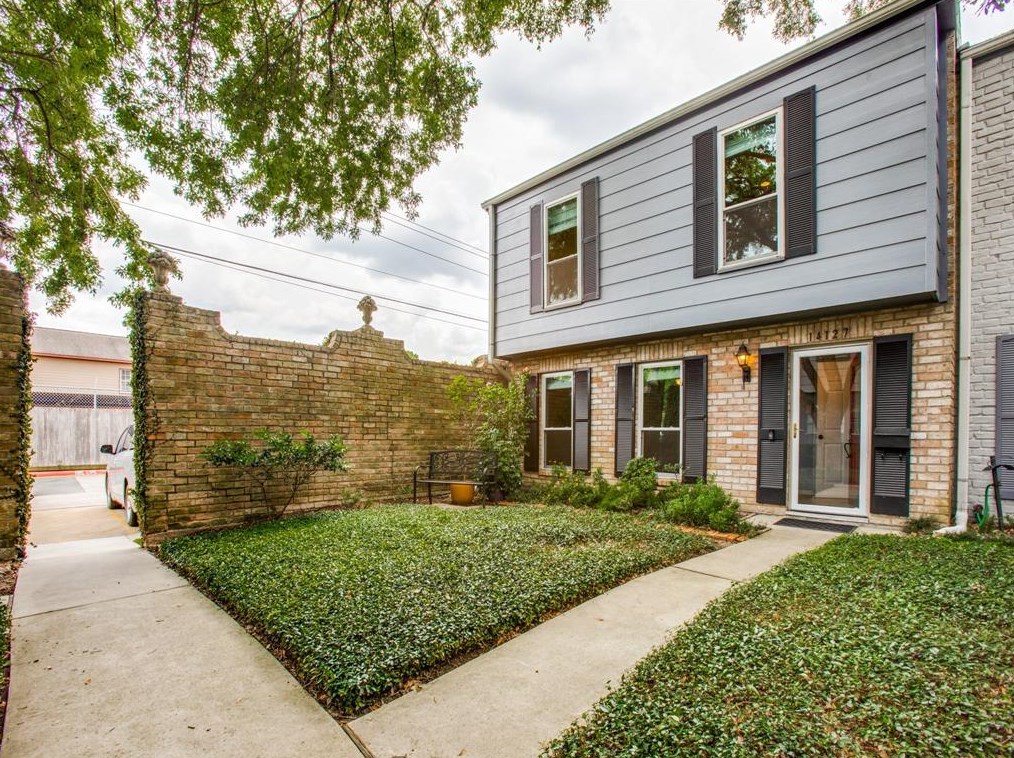 14127 Misty Meadow Ln, Houston, TX 77079-3155