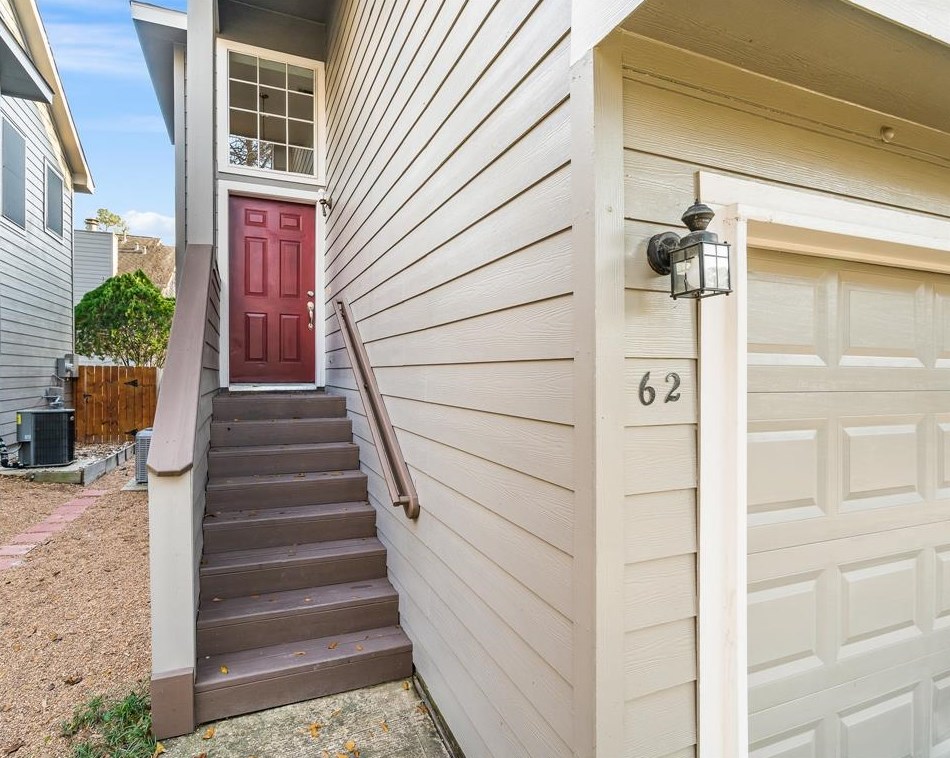62 Marble Rock Pl, Spring TX  77382-5366 exterior