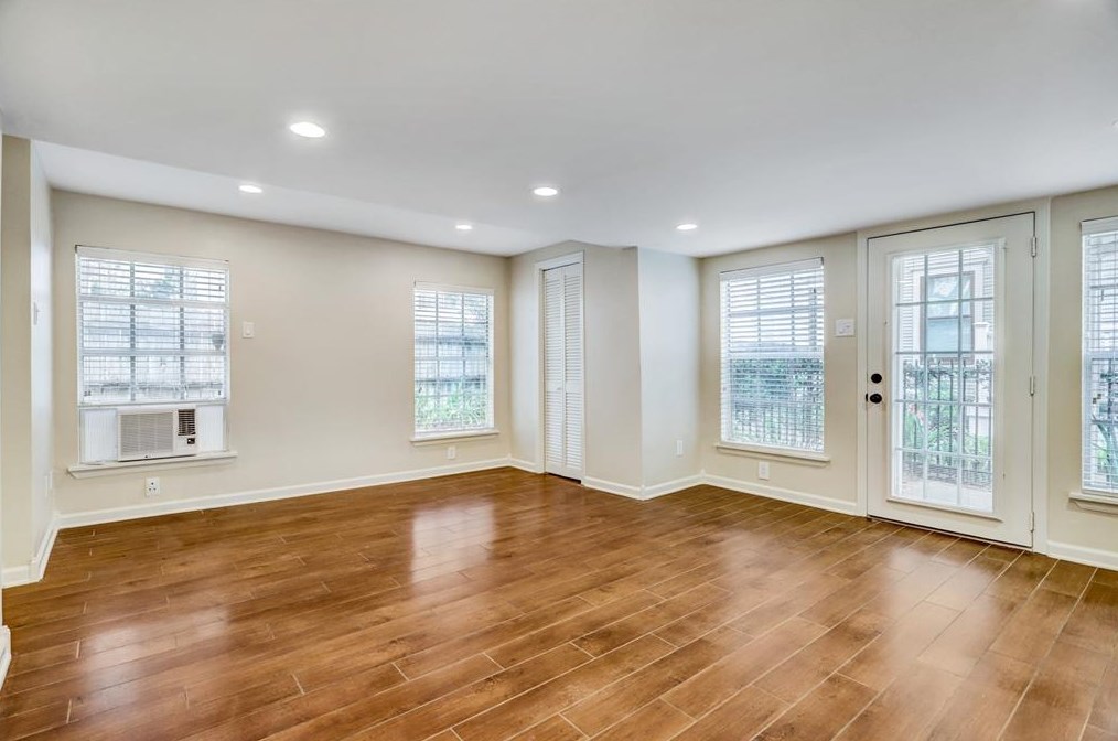 308 Drew St, Houston TX  77004-3354 exterior