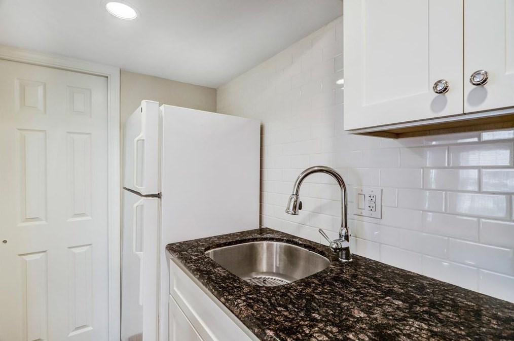 308 Drew St, Houston TX  77004-3354 exterior