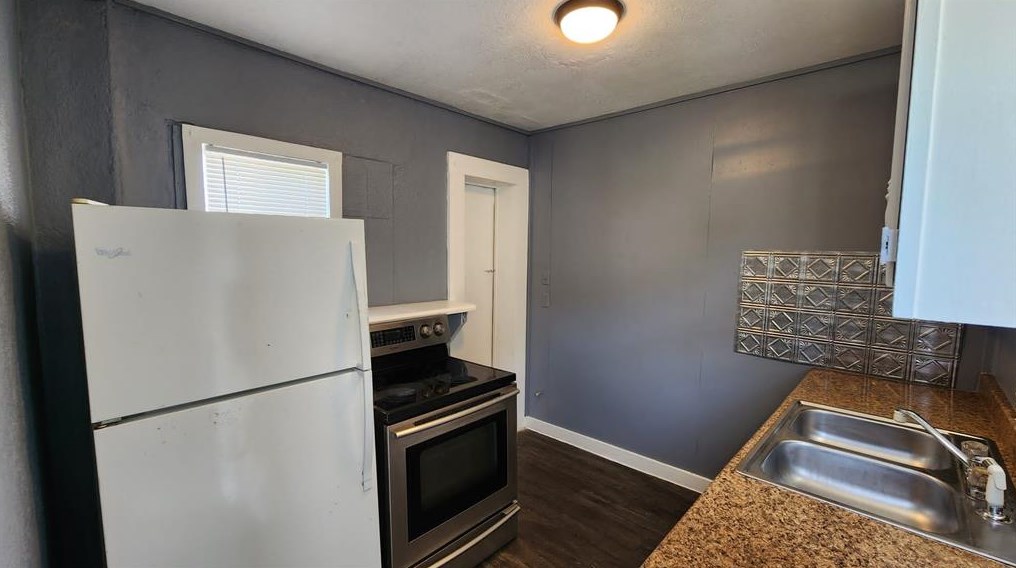 900 3rd Ave N #53a, Texas City, TX 77590