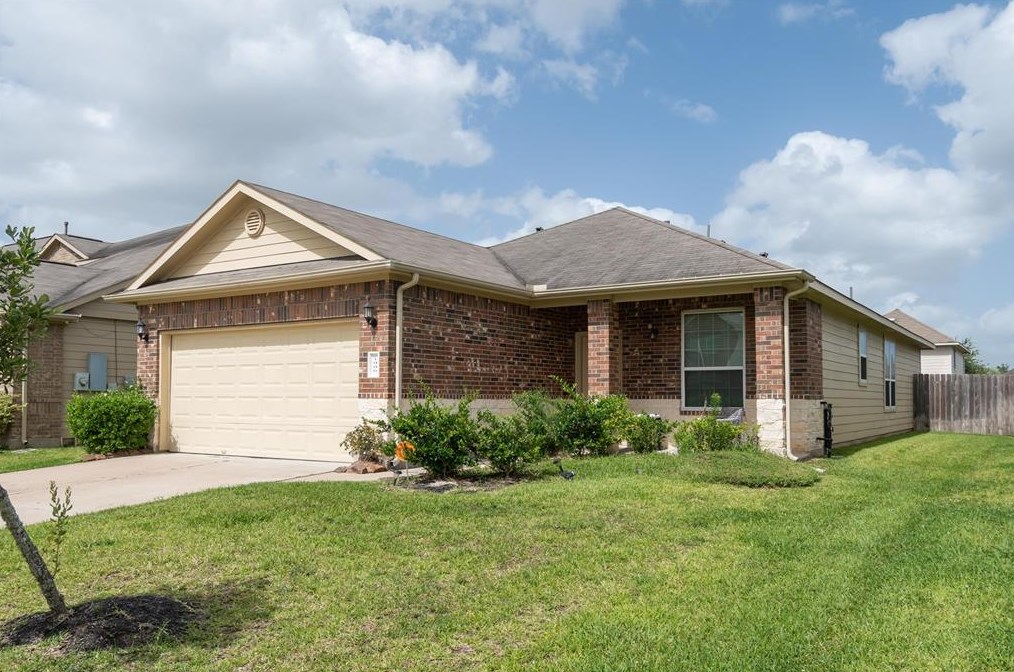 1006 Sarena Ct, Richmond, TX 77406