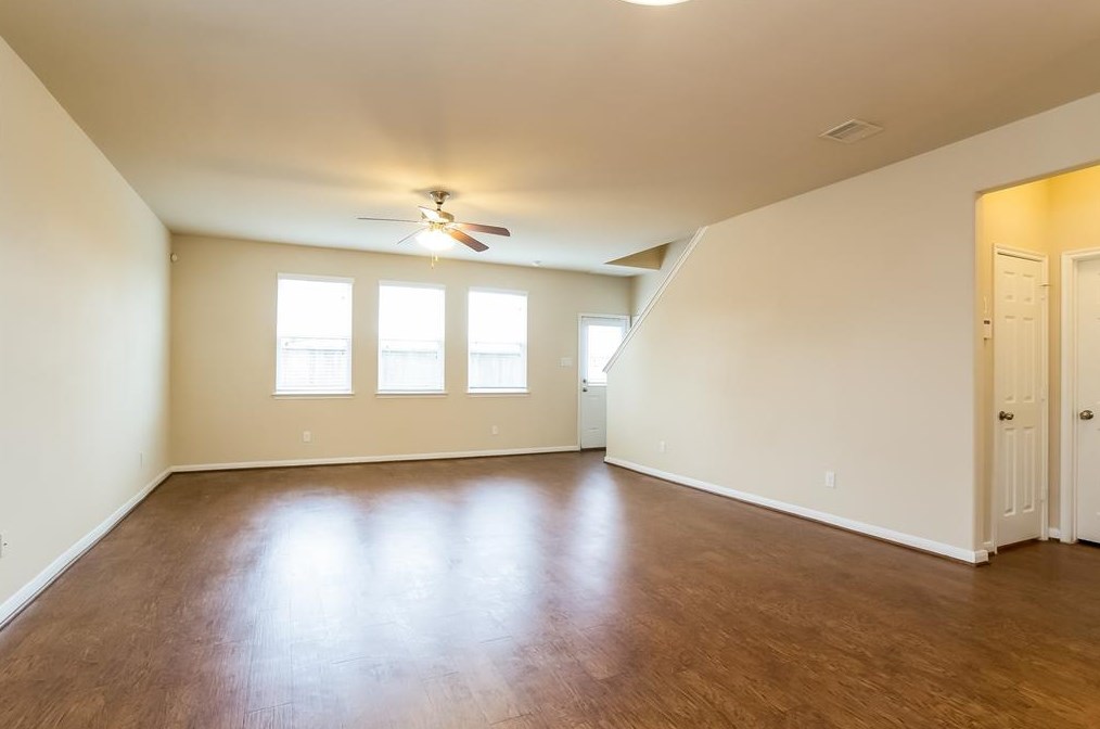 3351 Allington Ct, Houston, TX 77014