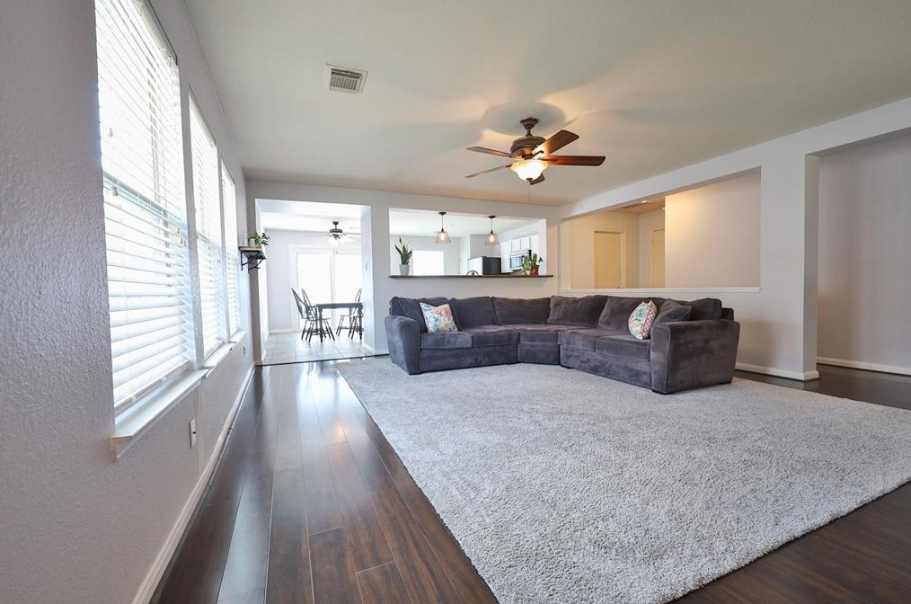 15711 Kings Cypress Ln, Cypress, TX 77429-4086