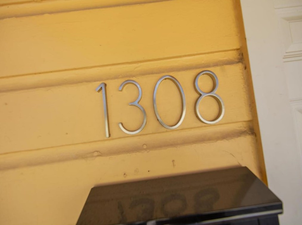1308 Weiss St, Houston, TX 77009