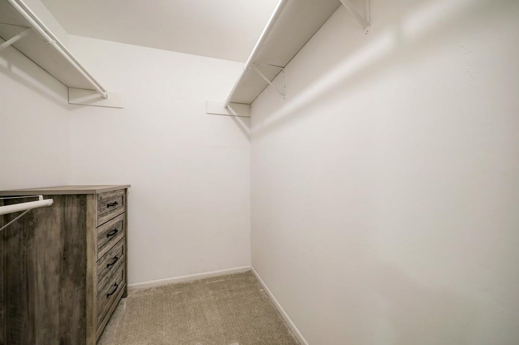 11403 Pne Knl Dr, Houston TX 77099-2414 exterior