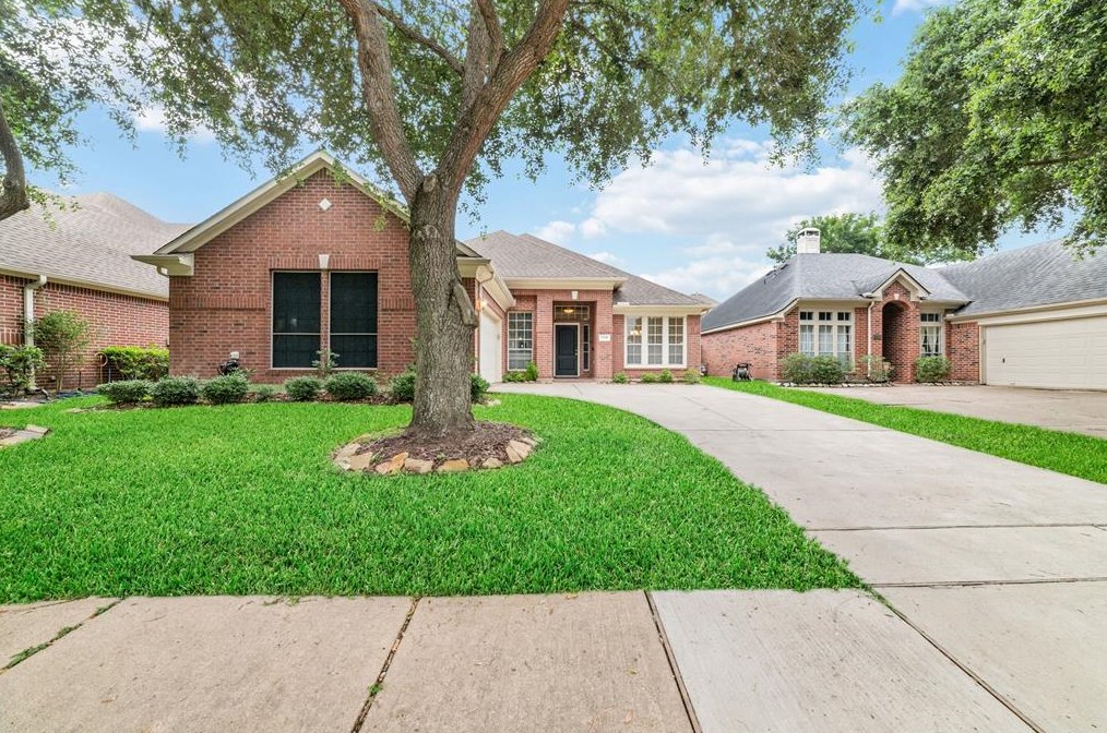 3319 Shadowbark Dr, Houston, TX 77082