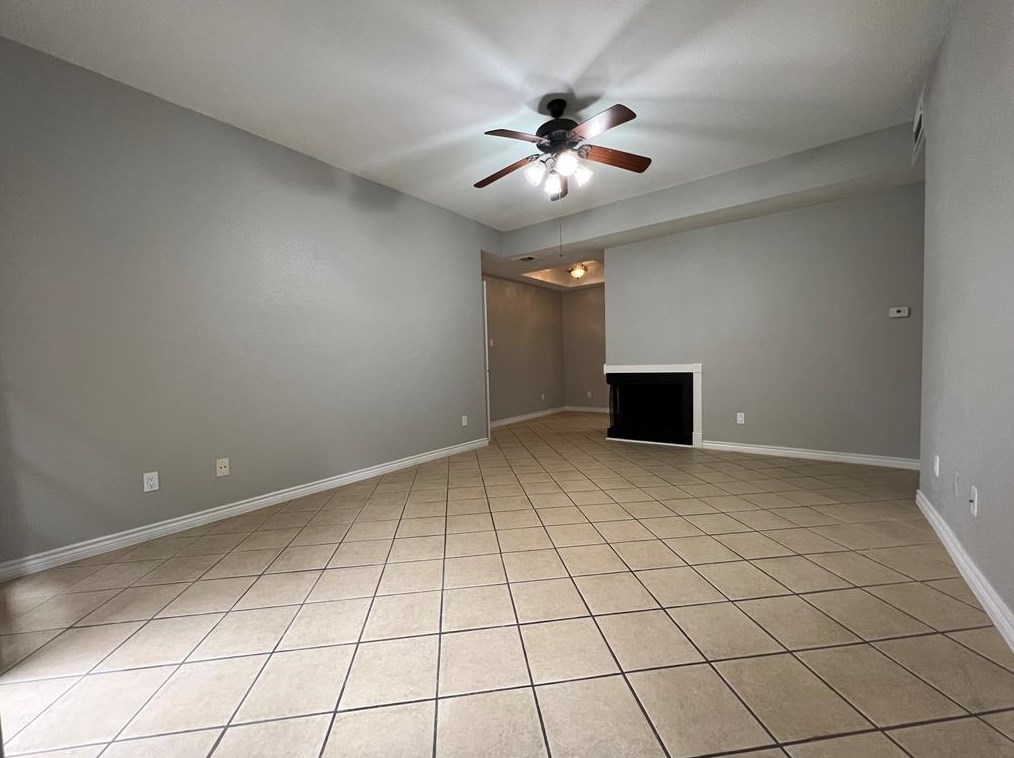 8055 Cambridge St #35, Houston, TX 77054