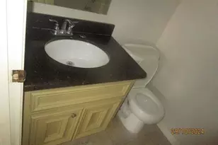 601 N 12th St, La Porte, TX 77571 - Photo 10