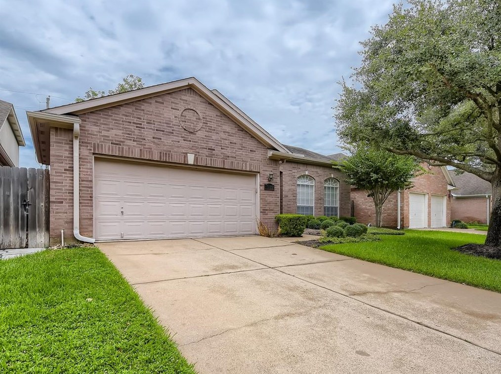 19922 Ivory Mills Ln, Houston, TX 77094-3456