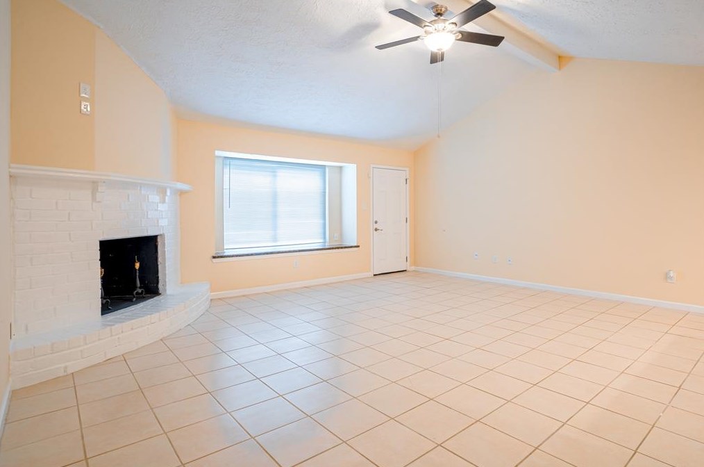 11610 Ensbrook Dr, Houston TX  77099-4705 exterior