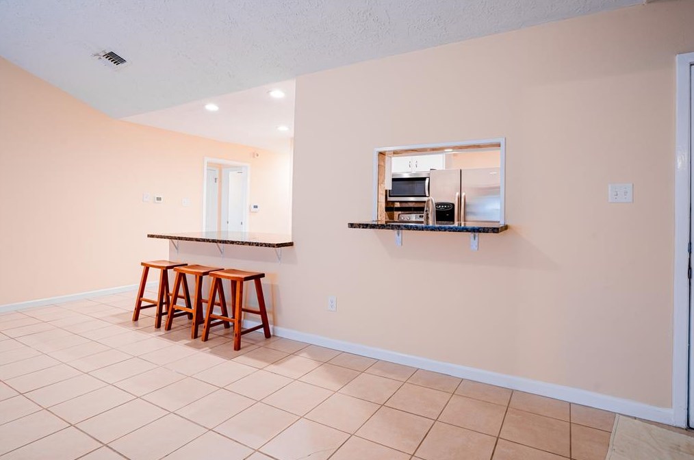 11610 Ensbrook Dr, Houston TX  77099-4705 exterior