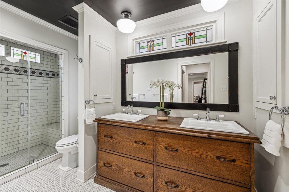 3501 Oak Rdg St, Houston TX  77009-6016 exterior