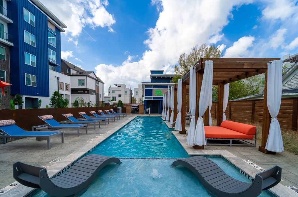 3275 Summer St, Houston TX  77007-3801 exterior