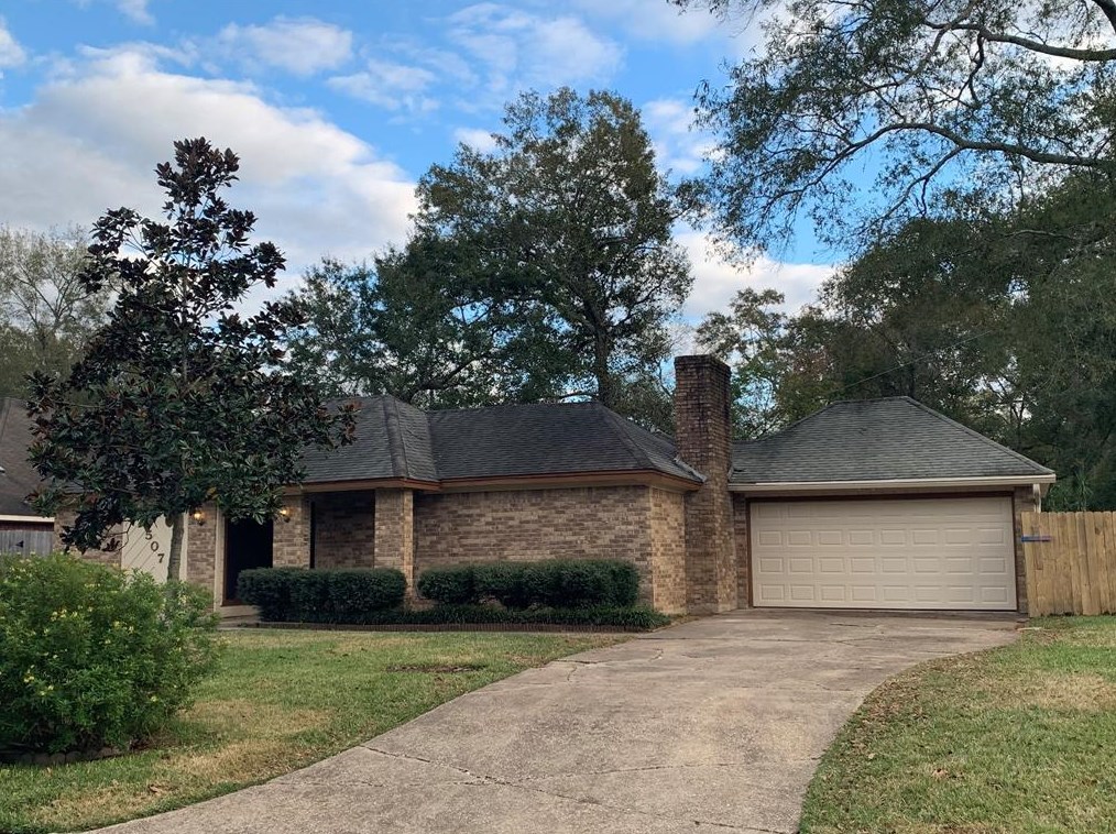 507 Helmsman St, Crosby TX  77532-5520 exterior