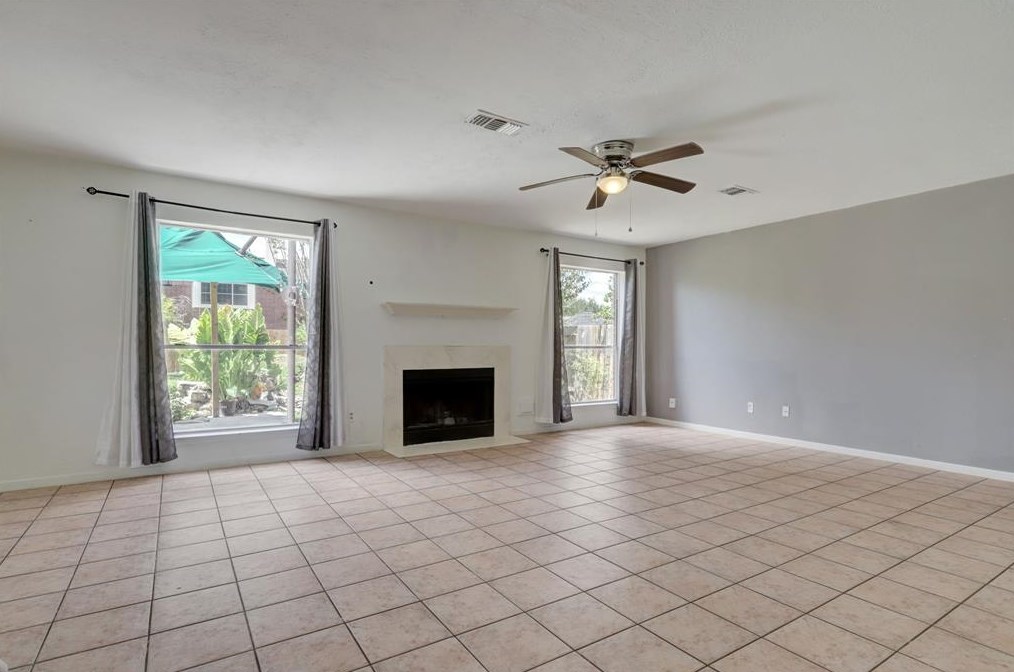 9414 Worfield Ct, Sugar Land TX exterior