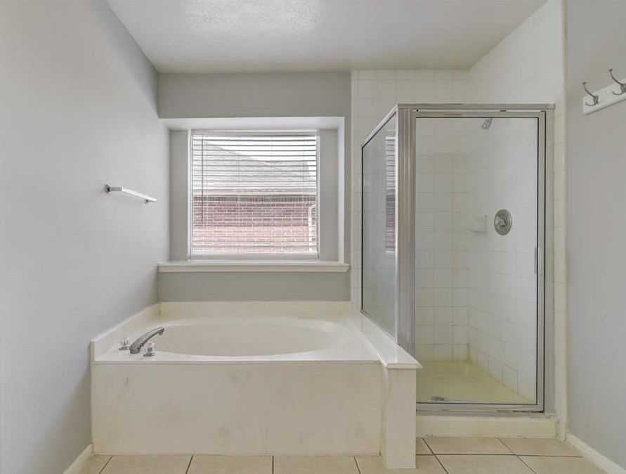 9414 Worfield Ct, Sugar Land TX exterior