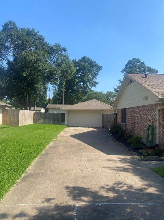 3206 Vandyke Dr, Spring, TX 77388