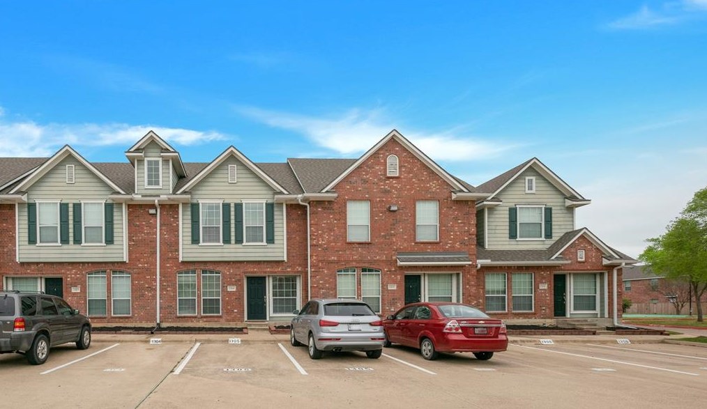 1001 Krenek Tap Rd Apt 1304, College Station, TX 77840