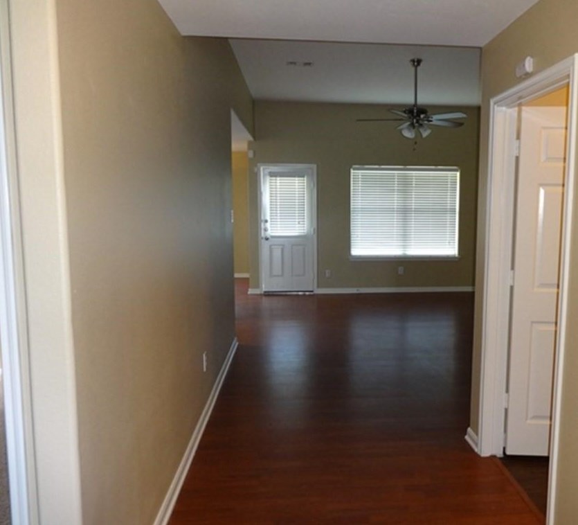 7114 Towering Pine Ln, Richmond, TX 77469