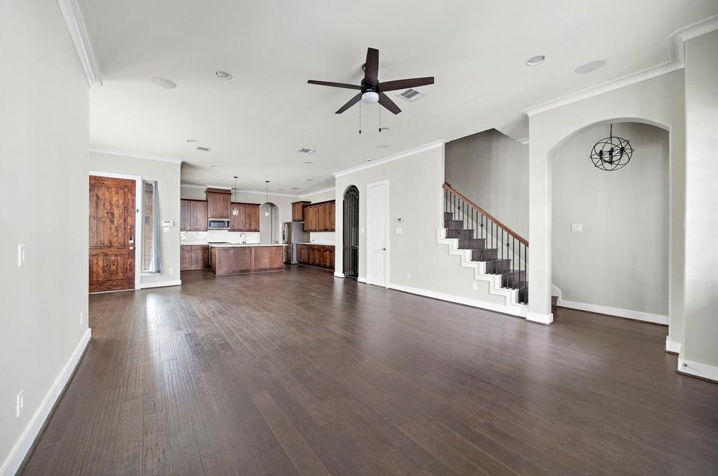 1264 Nelson Falls Ln, Houston, TX 77008