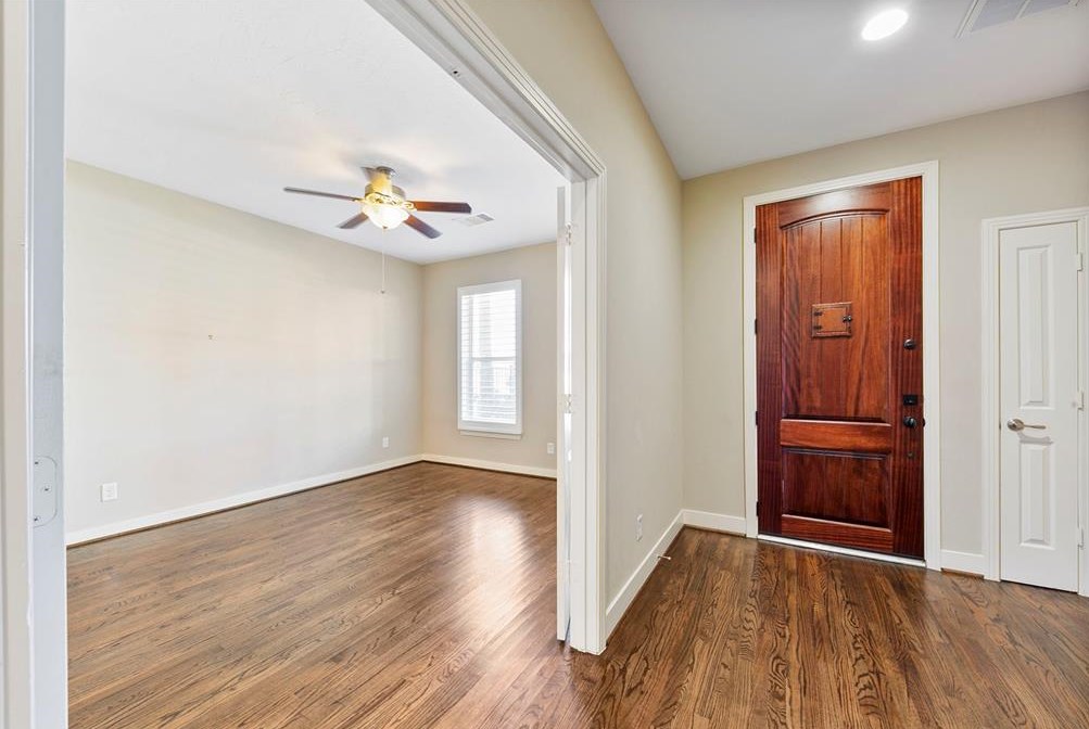 4205 Feagan St, Houston, TX 77007