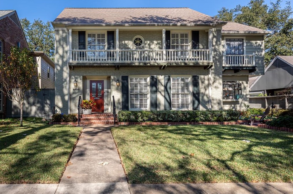 2420 Swift Blvd, Houston, TX 77030-1806