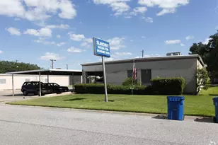 1113 Lawrence St, Rosenberg, TX 77471 - Photo 4