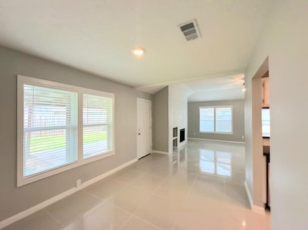 13010 Kingsmill Dr, Sugar Land, TX 77478