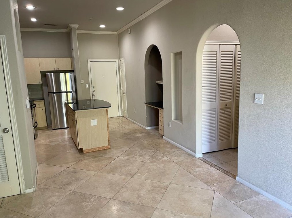 1441 East St #307, Houston, TX 77007