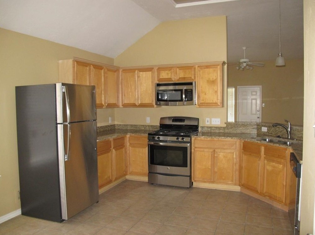 19034 Piney Way Dr, Tomball, TX 77375-7581