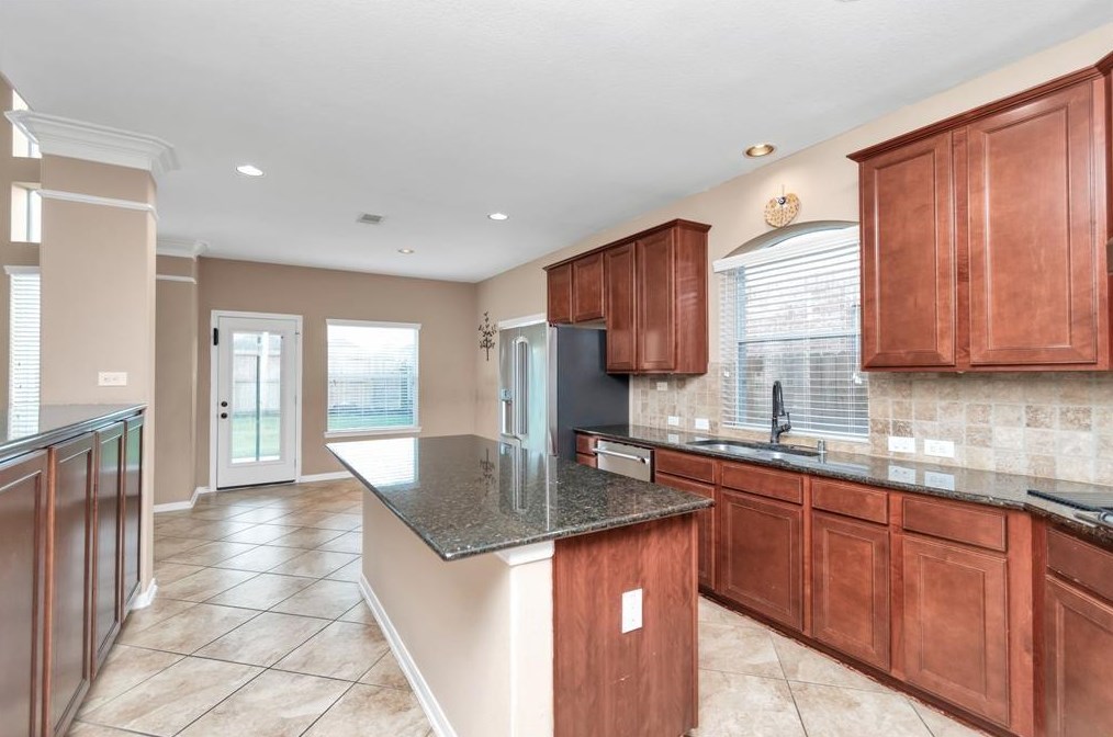 26639 Richwood Oaks Dr, Katy TX  77494-0312 exterior