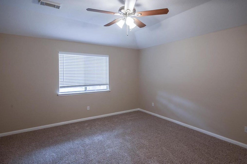 3722 Woodlace Dr, Humble, TX 77396