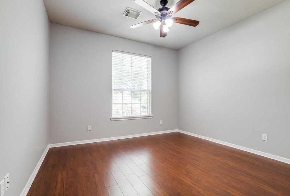 2106 Long Trl Path Ct, Spring TX 77373-7646 exterior